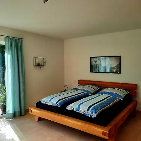 Am Slevogtweg 公寓 莱因斯韦勒